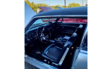 Ford-Mustang-1966-Metallic-Silver-Black-12