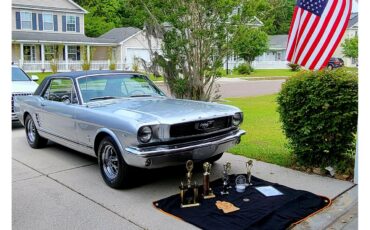 Ford-Mustang-1966-Metallic-Silver-Black-30