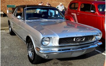 Ford-Mustang-1966-Metallic-Silver-Black-5