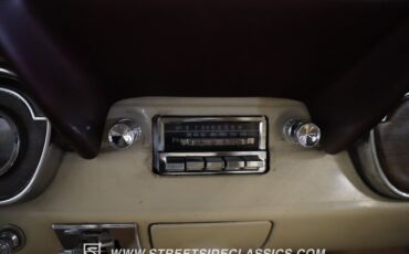 Ford-Mustang-1966-Orange-White-11