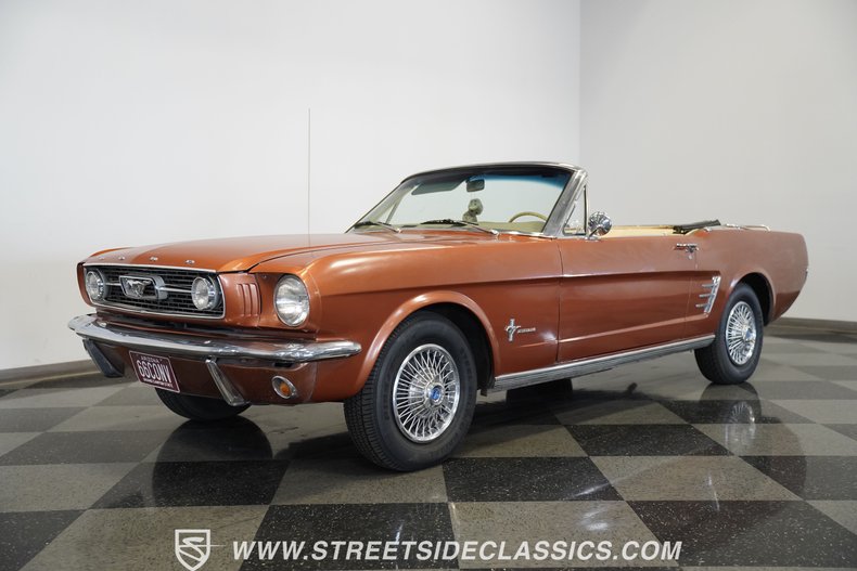 Ford-Mustang-1966-Orange-White-18