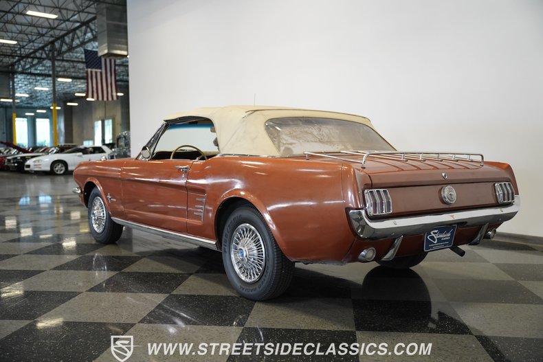 Ford-Mustang-1966-Orange-White-24