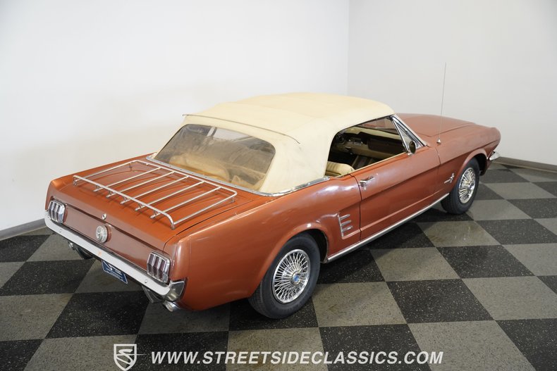 Ford-Mustang-1966-Orange-White-28