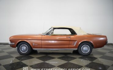 Ford-Mustang-1966-Orange-White