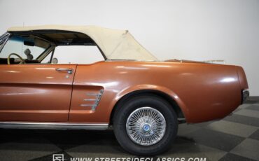 Ford-Mustang-1966-Orange-White-39