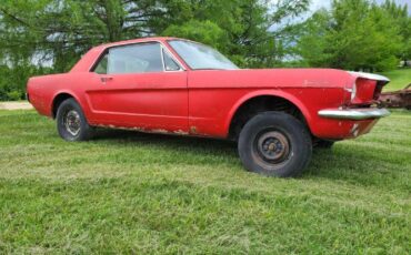 Ford-Mustang-1966-Red-Black-12