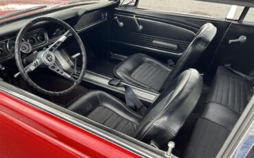Ford-Mustang-1966-Red-Black-4