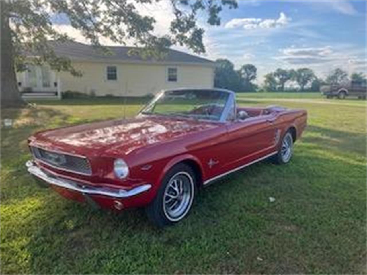 Ford-Mustang-1966-Red-Red