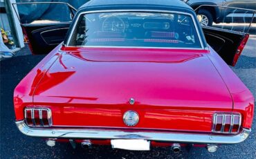 Ford-Mustang-1966-Red-RedBlack-4