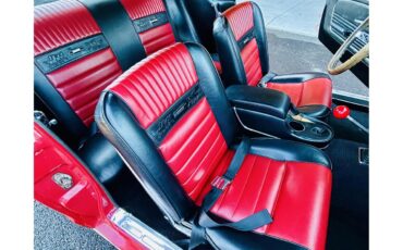 Ford-Mustang-1966-Red-RedBlack-6