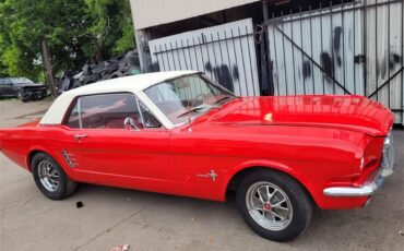 Ford-Mustang-1966-Red-Redwhite-2