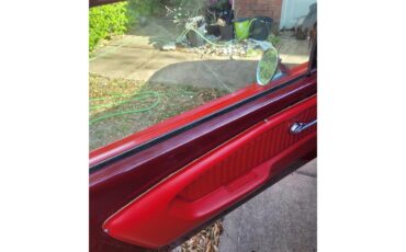 Ford-Mustang-1966-Red-Redwhite-5