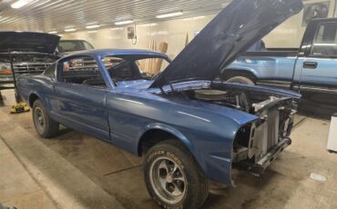 Ford-Mustang-1966-Sapphire-Blue-Black-1