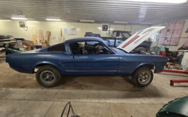Ford-Mustang-1966-Sapphire-Blue-Black-7