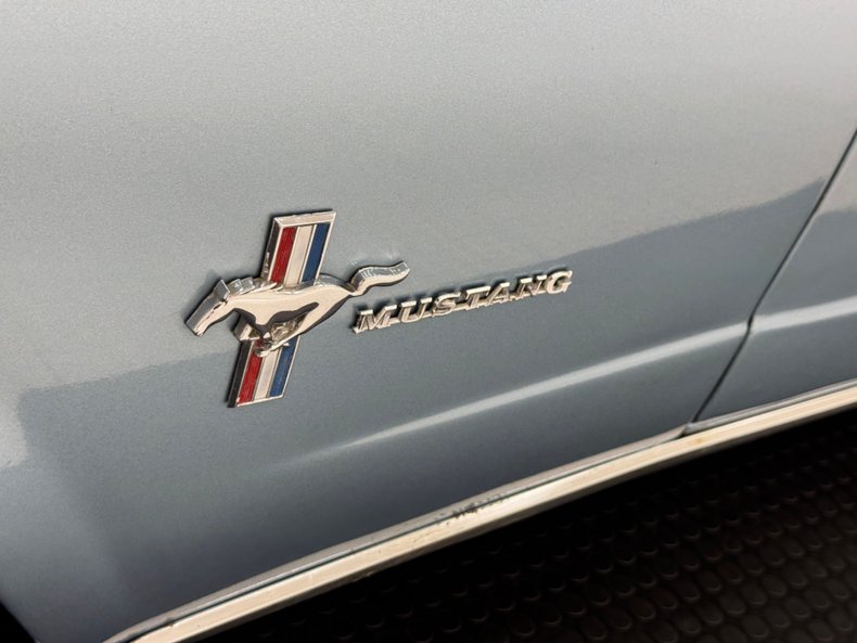 Ford-Mustang-1966-Silver-Blue-Blue-16