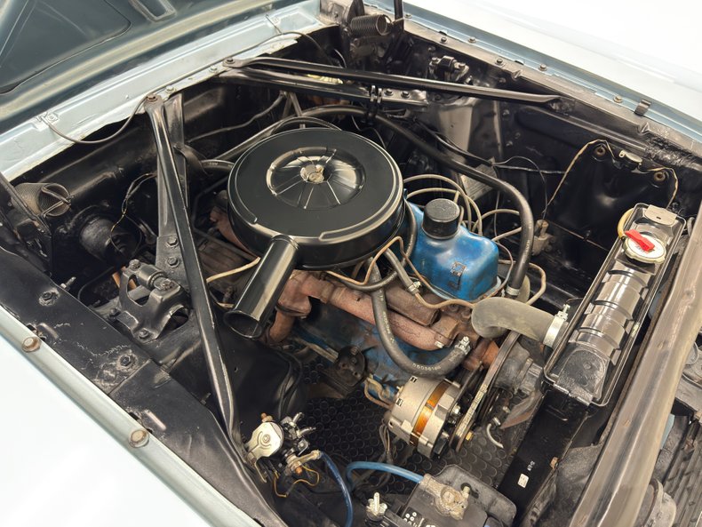 Ford-Mustang-1966-Silver-Blue-Blue-27