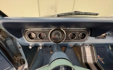 Ford-Mustang-1966-Silver-Blue-Blue-42