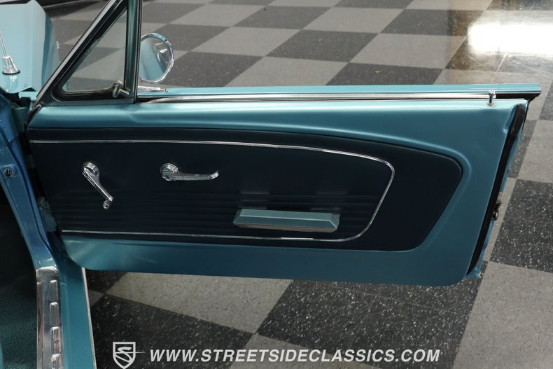 Ford-Mustang-1966-Tahoe-Turquoise-Aqua-46