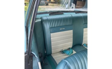 Ford-Mustang-1966-Turquoise-Turquoise-and-white-21