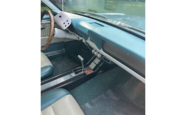 Ford-Mustang-1966-Turquoise-Turquoise-and-white-23