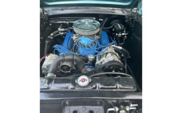 Ford-Mustang-1966-Turquoise-Turquoise-and-white-27
