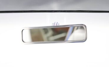 Ford-Mustang-1966-Vibrant-Blue-Silver-40