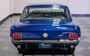 Ford-Mustang-1966-Vista-Blue-Blue-40