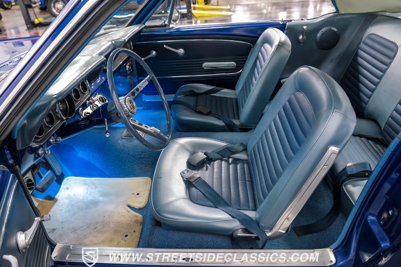 Ford-Mustang-1966-Vista-Blue-Blue-47