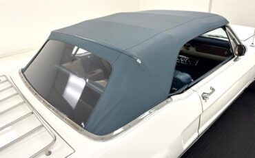 Ford-Mustang-1966-White-Blue-19
