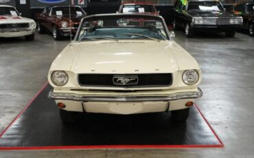 Ford-Mustang-1966-White-Blue-23