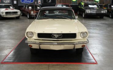 Ford-Mustang-1966-White-Blue-30