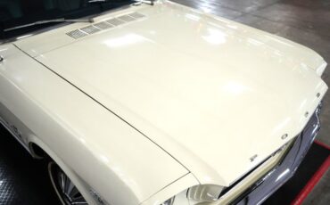Ford-Mustang-1966-White-Blue-47