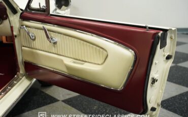 Ford-Mustang-1966-White-Red-14