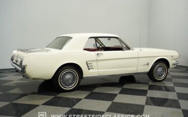 Ford-Mustang-1966-White-Red-17