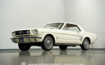 Ford-Mustang-1966-White-Red-24