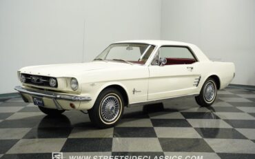 Ford-Mustang-1966-White-Red-4