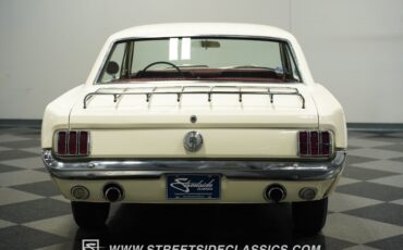 Ford-Mustang-1966-White-Red-8