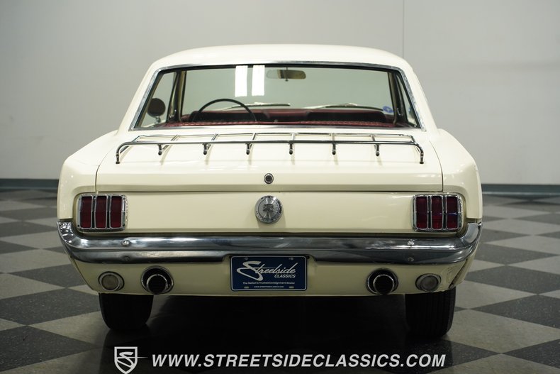 Ford-Mustang-1966-White-Red-8