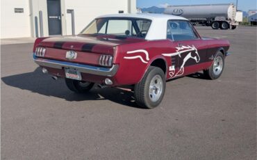 Ford-Mustang-1966-WhiteRedBurgundy-Red-11