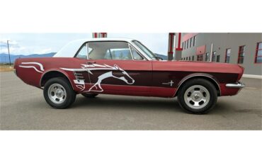 Ford-Mustang-1966-WhiteRedBurgundy-Red-13