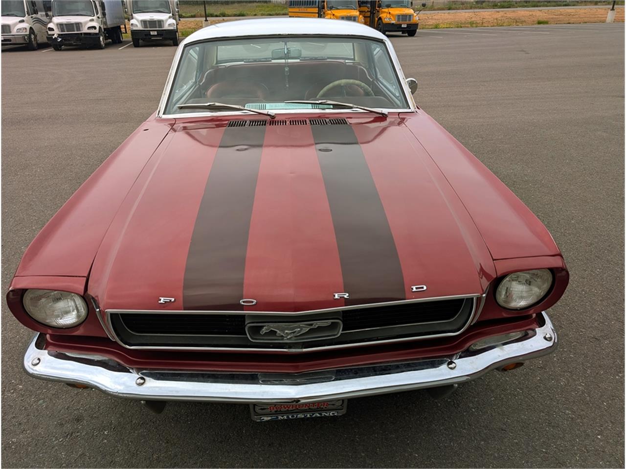Ford-Mustang-1966-WhiteRedBurgundy-Red-16
