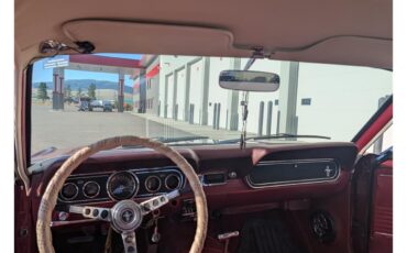Ford-Mustang-1966-WhiteRedBurgundy-Red-24