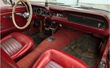 Ford-Mustang-1966-WhiteRedBurgundy-Red-27