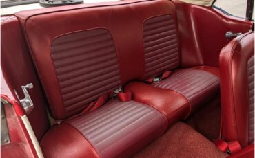 Ford-Mustang-1966-WhiteRedBurgundy-Red-28