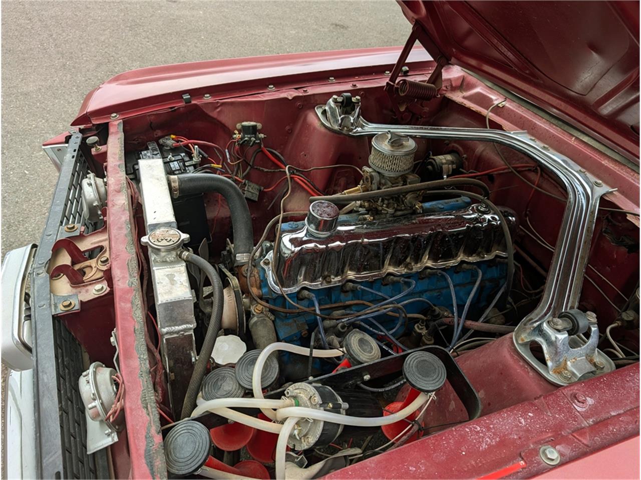 Ford-Mustang-1966-WhiteRedBurgundy-Red-31