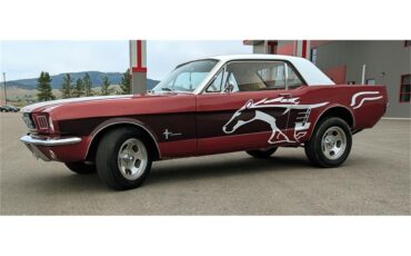Ford-Mustang-1966-WhiteRedBurgundy-Red-7