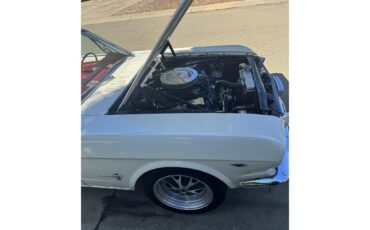 Ford-Mustang-1966-Wimbledon-White-Burgundy-14
