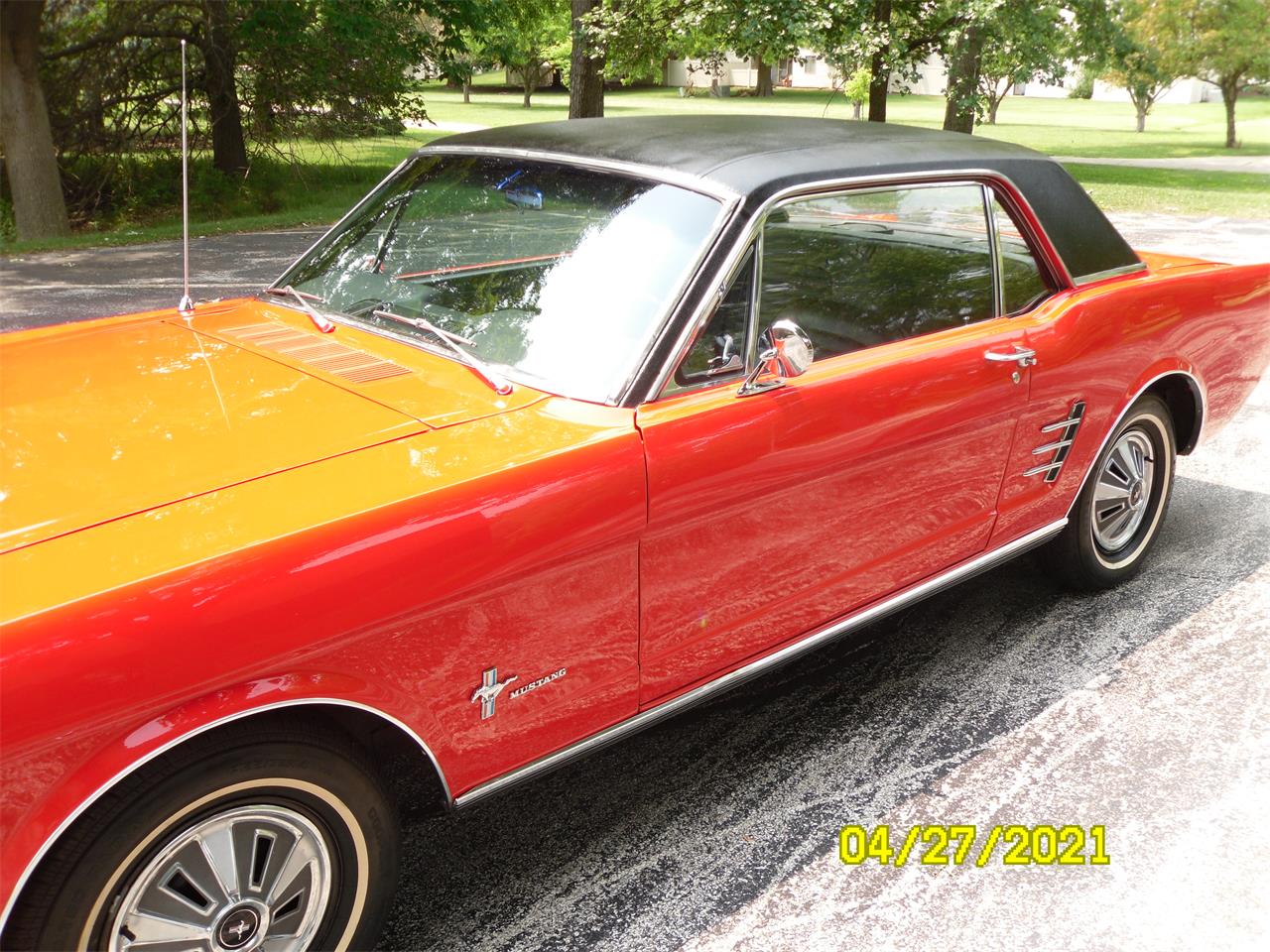 Ford-Mustang-1966-red-black-10