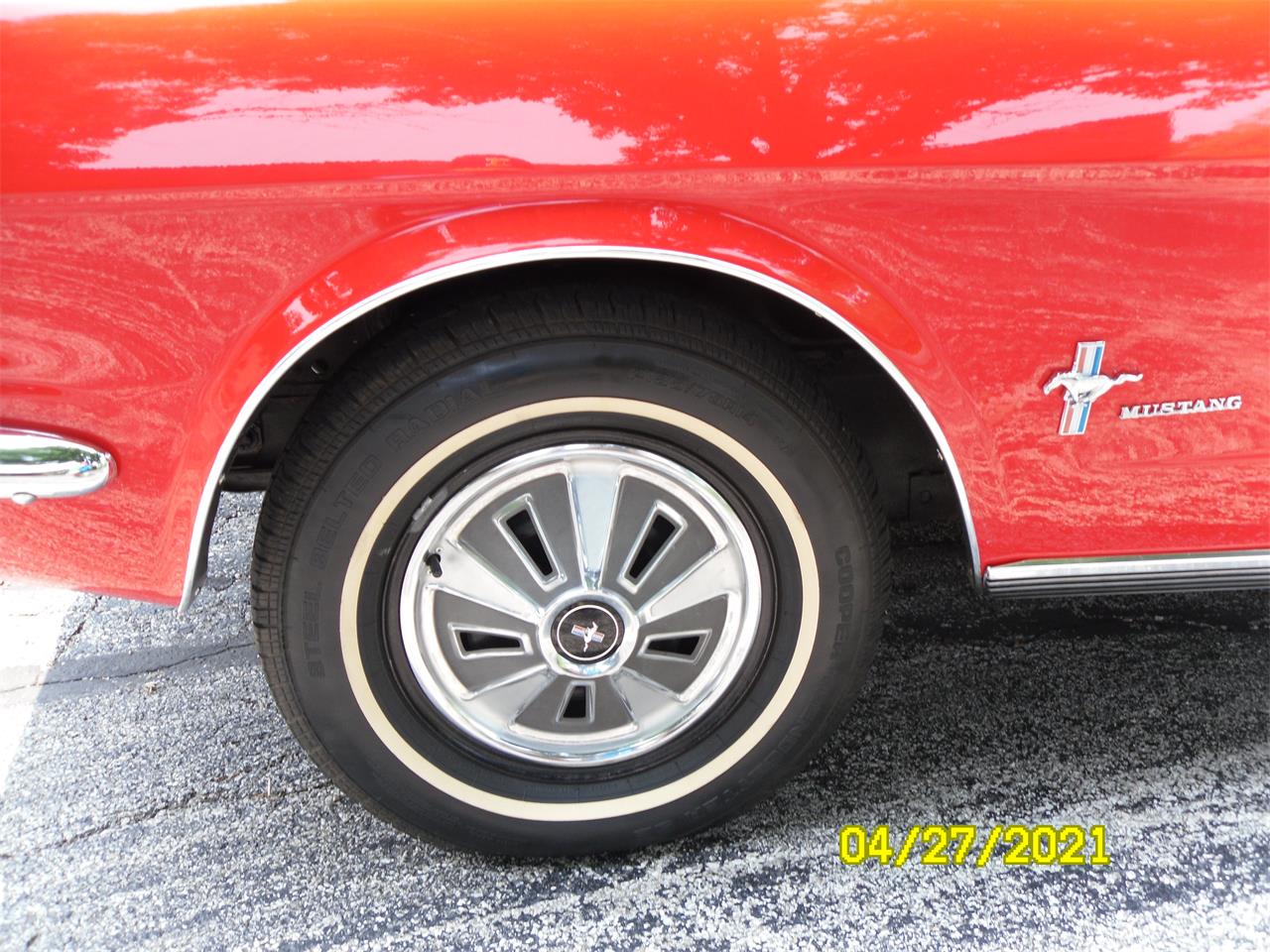 Ford-Mustang-1966-red-black-13
