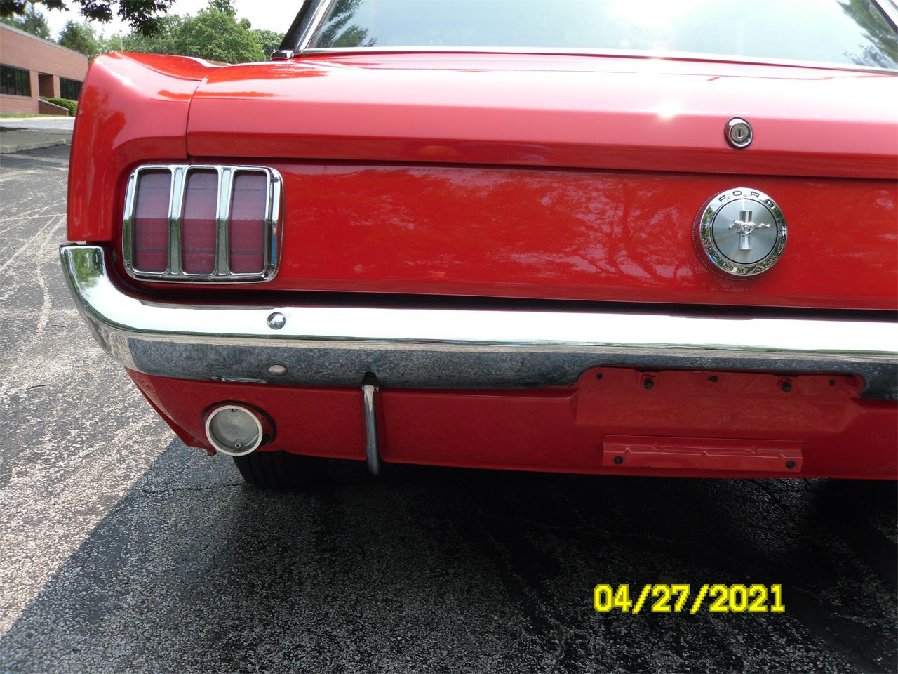 Ford-Mustang-1966-red-black-17